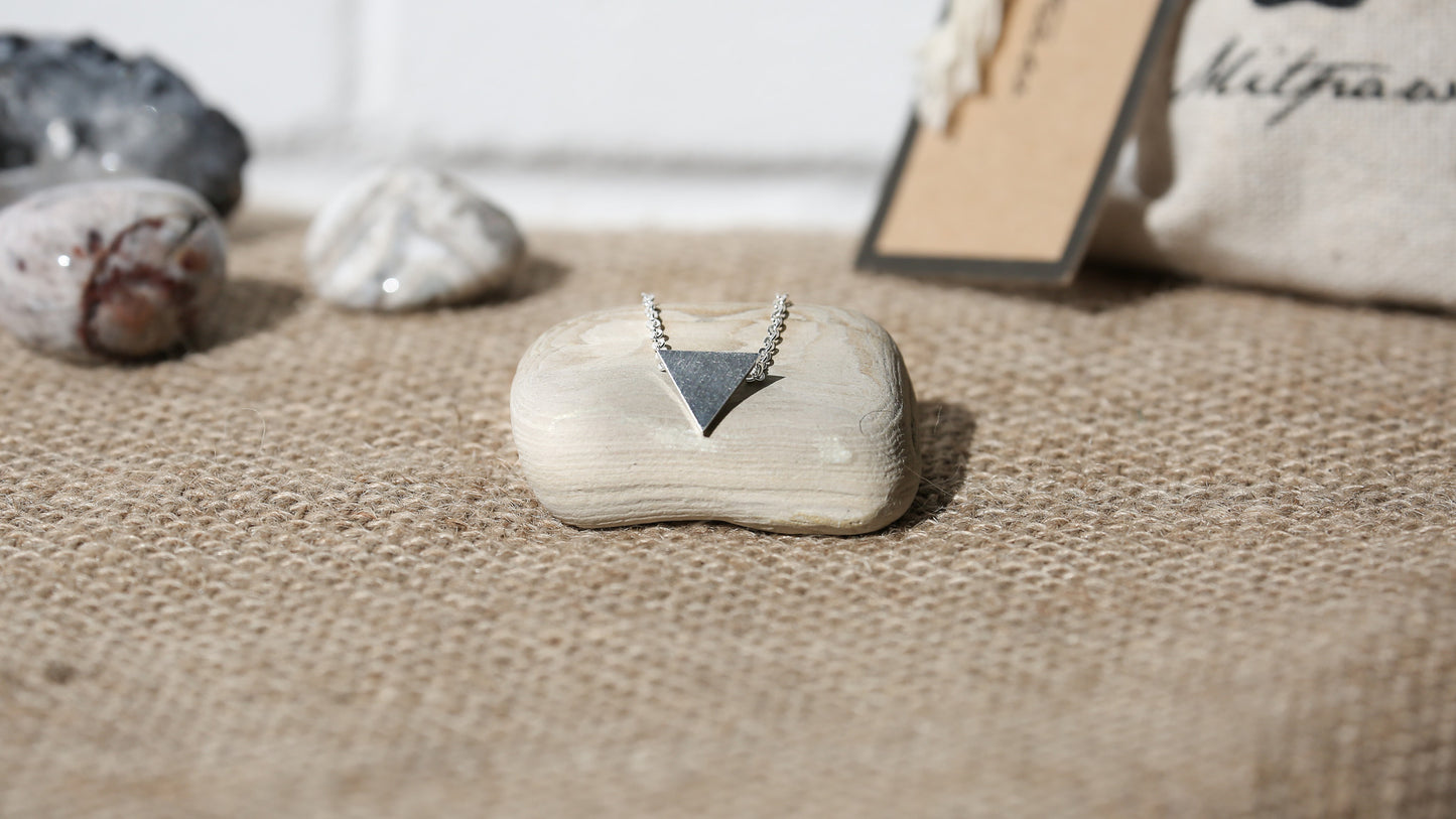 Stainless Steel Triangle Necklace + Canvas Gift Bag - Mitpaw