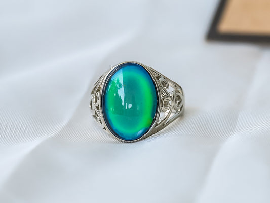 Limited Edition Oval Stone Mood Ring.