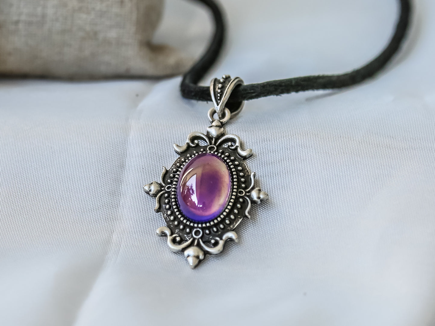 Bohemian Silver Sun Shaped Mood Pendant Necklace - Mitpaw