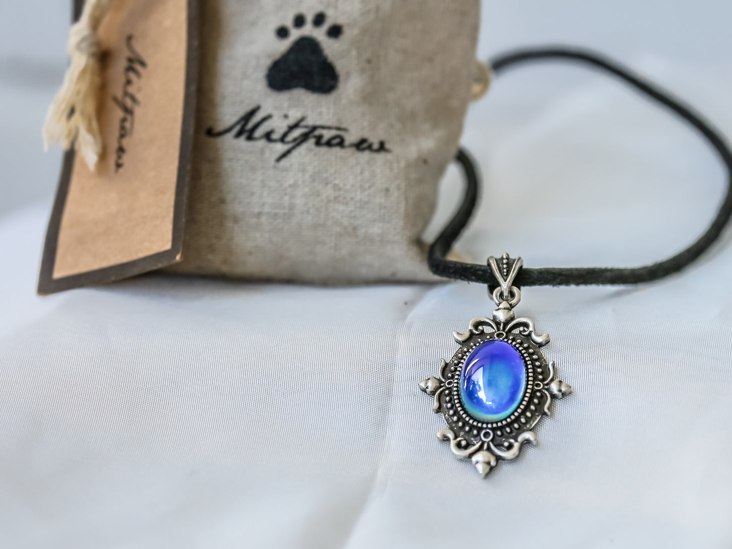 Bohemian Silver Sun Shaped Mood Pendant Necklace - Mitpaw