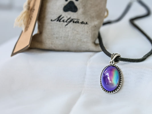 Bohemian Silver Oval Shaped Mood Pendant Necklace - Mitpaw