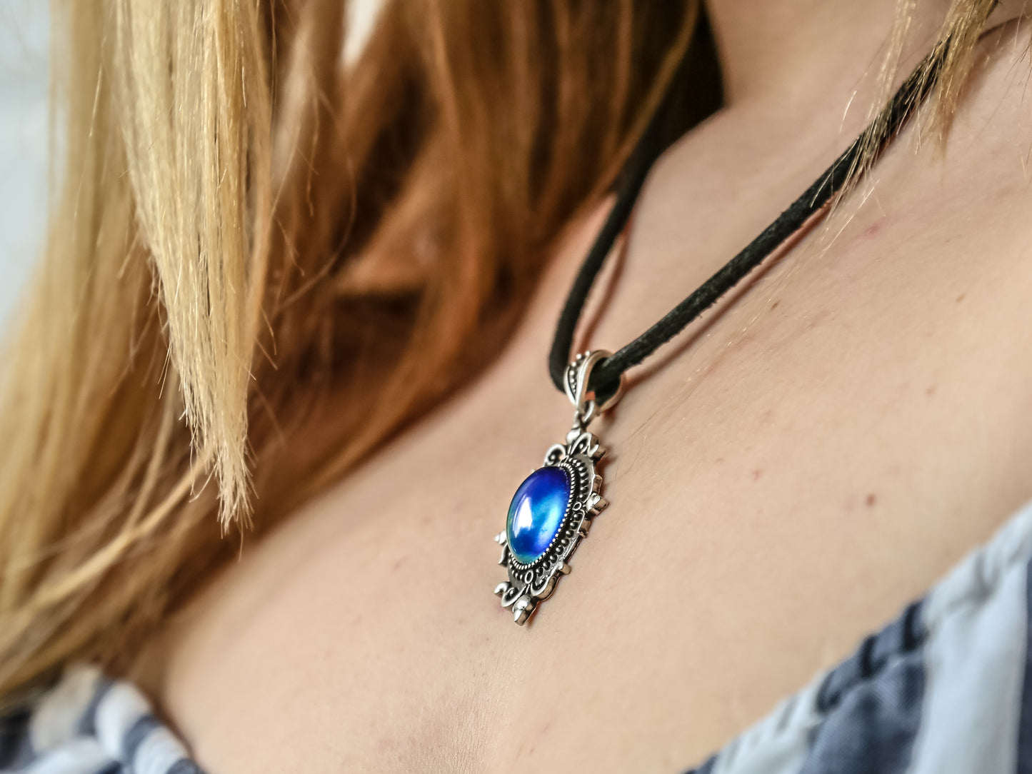 Bohemian Silver Sun Shaped Mood Pendant Necklace - Mitpaw