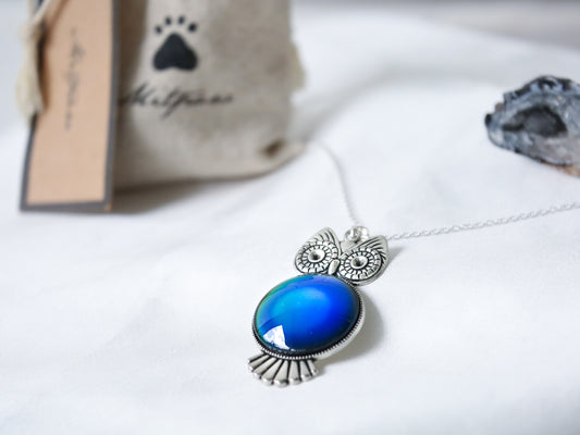 Vintage Owl Colour Changing Necklace with 925 Silver Chain - Mitpaw