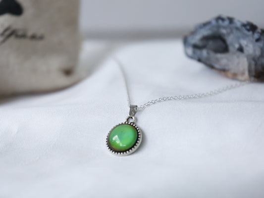 Tree Circle Colour Changing Necklace with 925 Silver Chain - Mitpaw