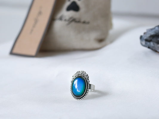 Ribbon Mood Ring with Iconic Features - Mitpaw