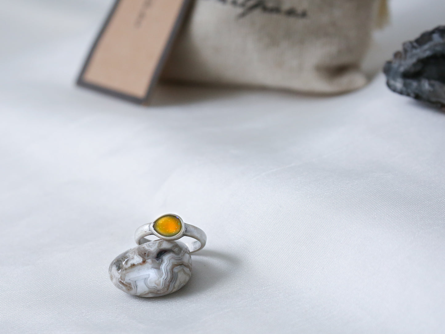 Bohemian Tear Drop Mood Ring - Mitpaw