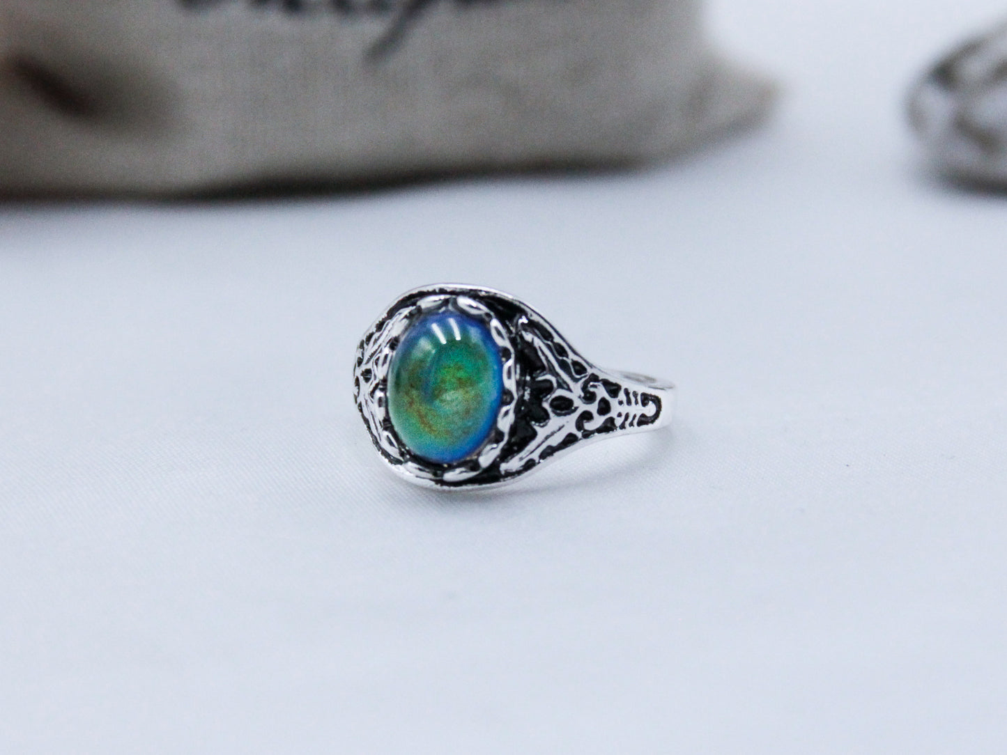 Elite Round Colour Changing Mood Ring