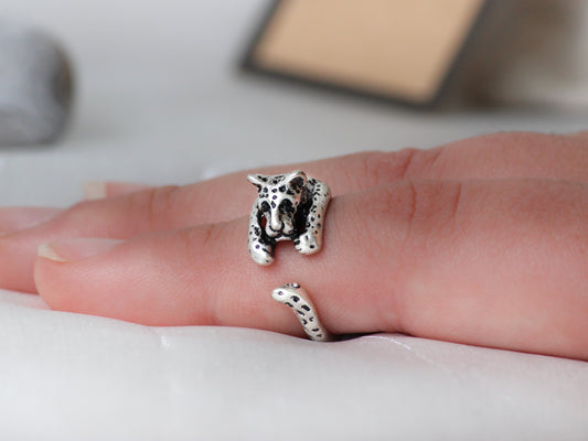 Adjustable Antique Silver Leopard Ring.