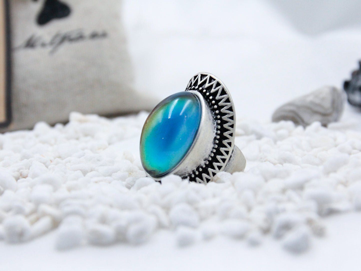 Antique Silver Plating Oval Stone Mood Ring.