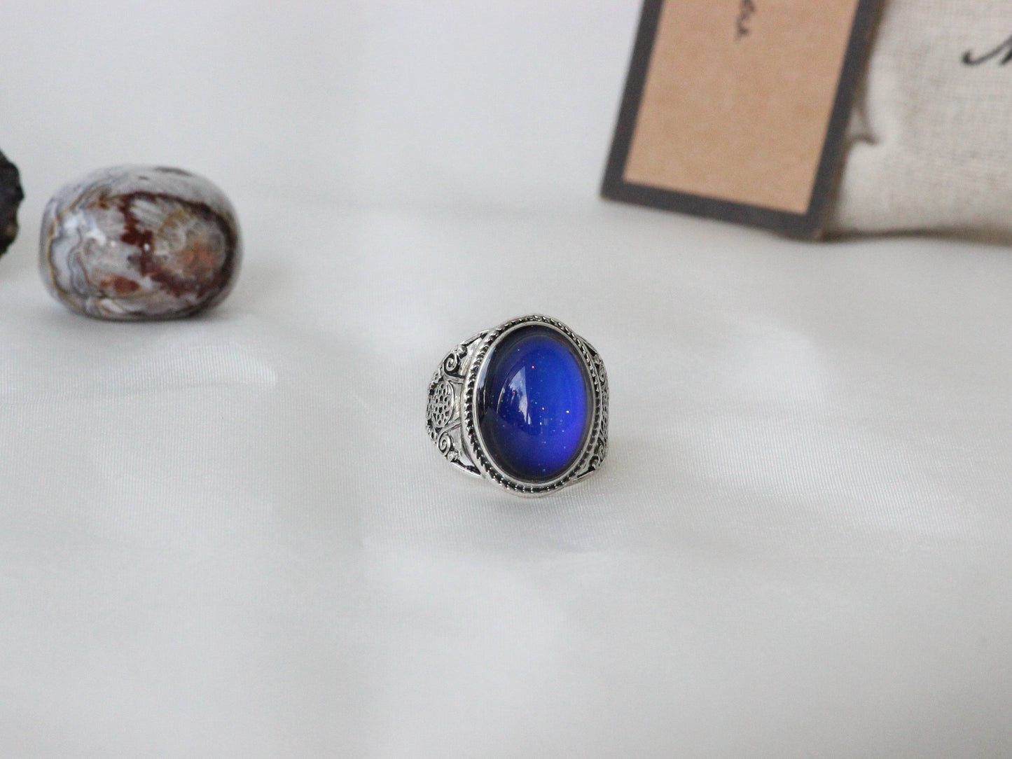 Antique Silver Plating Spiritual Oval Stone Mood Ring.