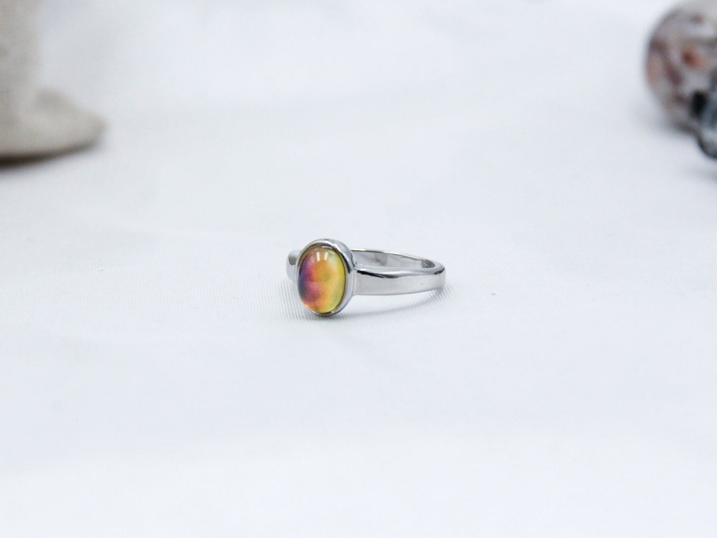 Petite Oval Mood Ring