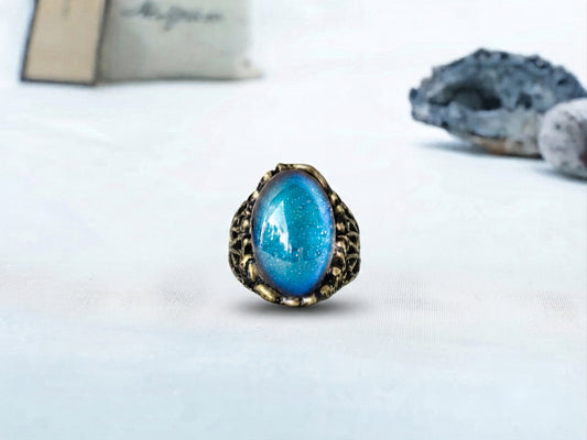Antique Gold Plating Captured Oval Stone Mood Ring