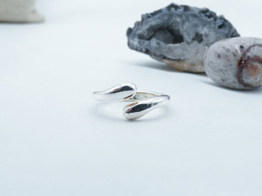 925 Sterling Silver Water Drop Inspired Ring