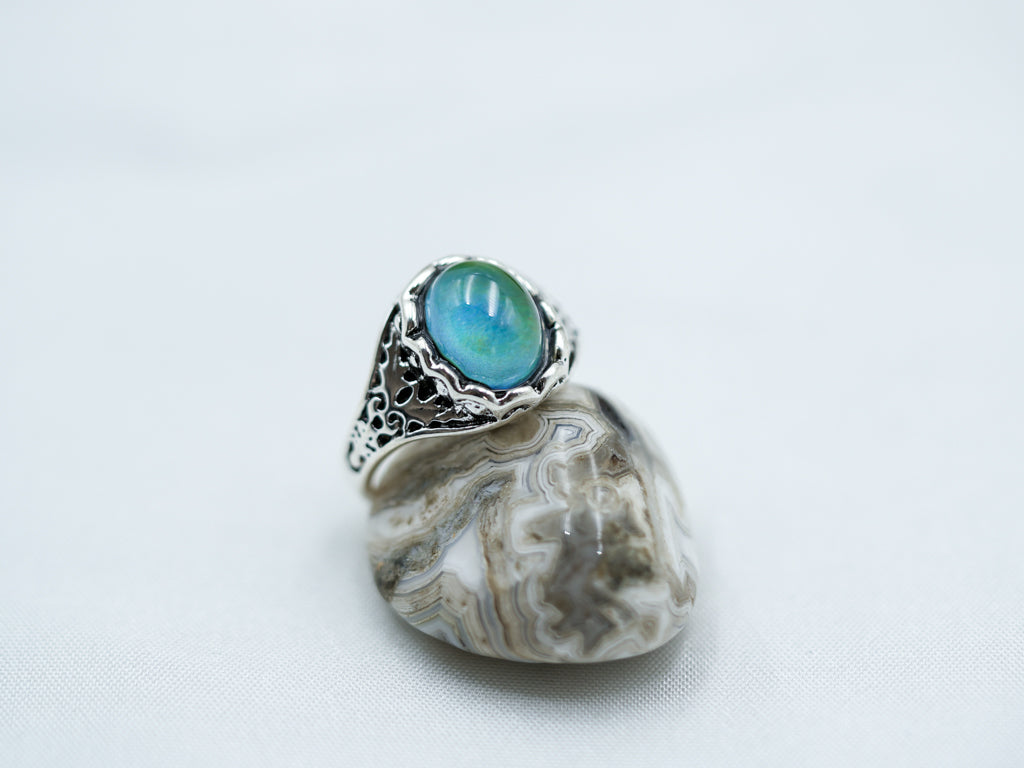 Elite Oval Pattern Mood Ring