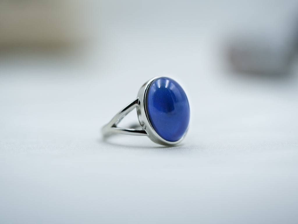 Classic Oval Mood Ring