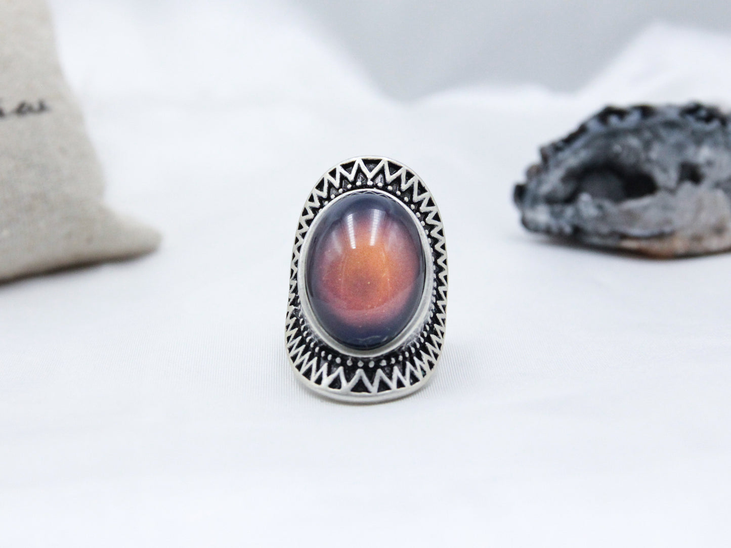 Antique Silver Plating Oval Stone Mood Ring