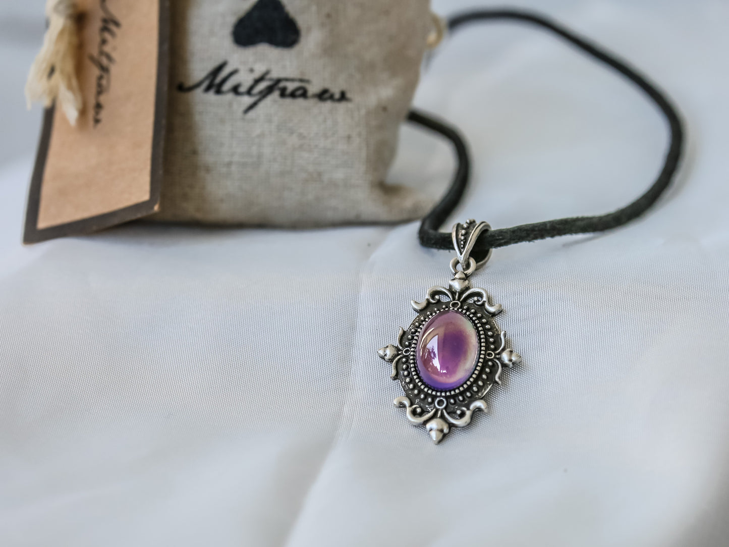 Bohemian Silver Sun Shaped Mood Pendant Necklace - Mitpaw