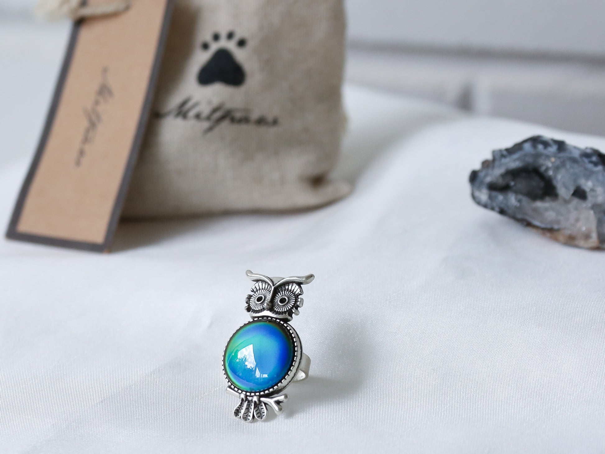 Owl Mood Ring with Iconic Features - Mitpaw
